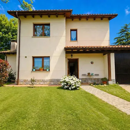 La Casa De Pria Villa Garaña